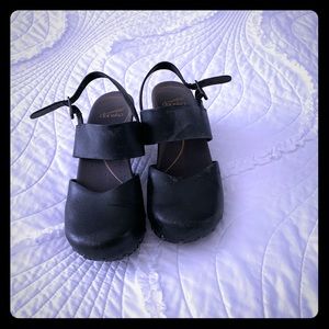 dansko black mary jane clogs